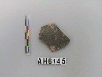 藏品(黑色泥質陶片)的圖片